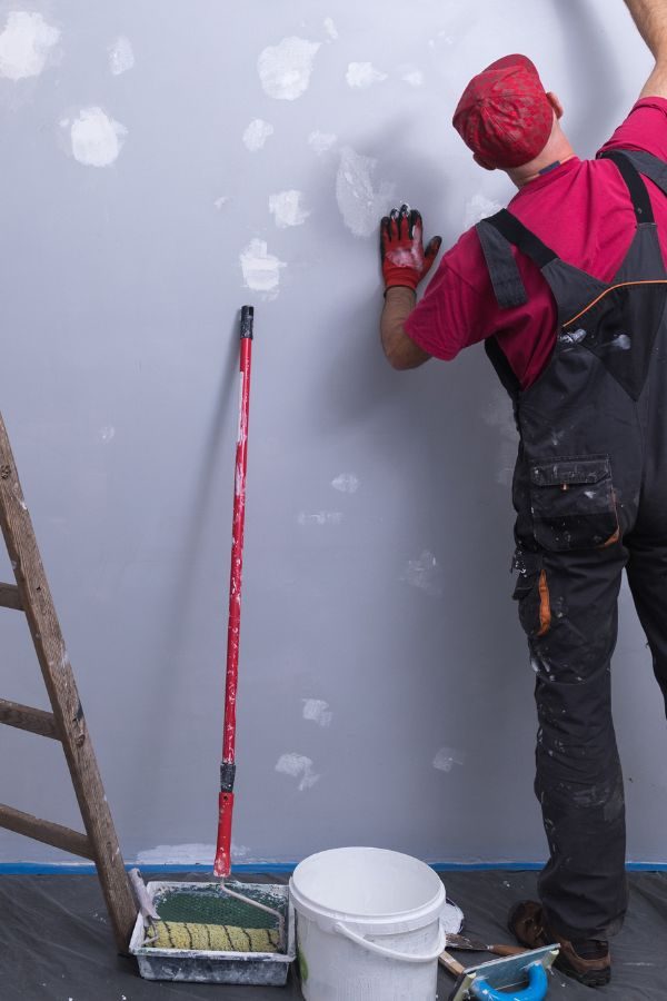 Allround Gebäudedienst Horb - RC24 Elektrotechnik GmbH - Dunningen - Rexingen - Freudenstadt - Calw - Elektrotechnik - Gebäudereinigung - Winterdienst - Kleinreparaturen - Gebäudedienste - Bodenverlegung