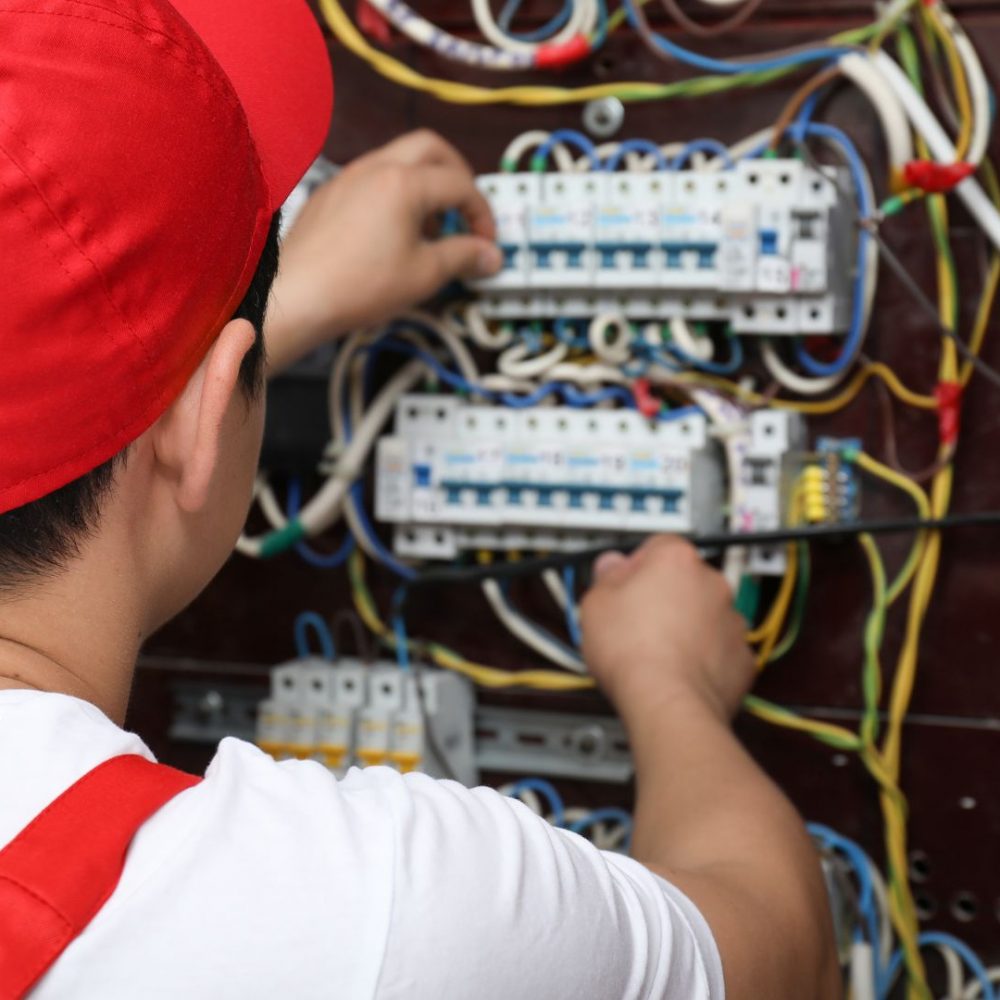 RC24-GmbH Dunningen - Calw - Freudenstadt - Horb - Elektrotechnik - Renovierung - Gartenpflege - Hausmeisterservice