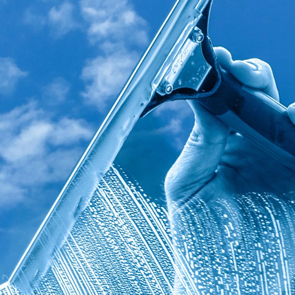 Fensterreinigung Dunningen - RC24-GmbH Horb - Elektrotechnik - Renovierung - Gartenpflege - Hausmeisterservice